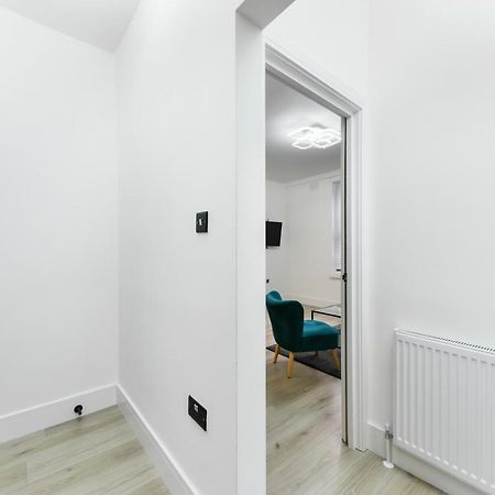 New Stylish 1 Bedroom Apartment - Flat D Norwood Exteriör bild